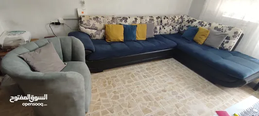  1 طقم جلوس كورنر مستعمل بحالة جيدة