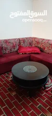  7 كنب كورنر صالون لون خمري مع طربيزات وطاوله وسط وطاولة شاشه تفصيل