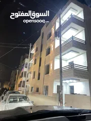  8 شقق فاخره ومميزه للبيع