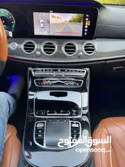  11 مرسيدس. 300de