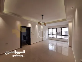  1 شقة طابق اول للبيع في دابوق بمساحة بناء 270م