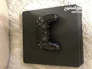  1 بلاستيشن 4 سلم شبه جديد