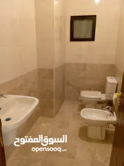  3 شقق طابقيه لم تسكن للايجار في عبدون 170 م