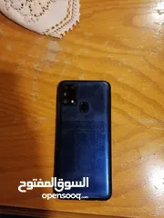 2 جلاكسي m31 لبيع او للبدل على آيفون مع دفع الفرقيه او حسب الجهاز ووضعه