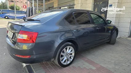  4 سكودا اوكتافيا 2017 ترخيص 16 اوتوماتك بنزين