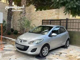  3 مازدا زوم 2 موديل 2012 وارد الوكالة الاردنية فحص كامل 7 جيد لون سلفر