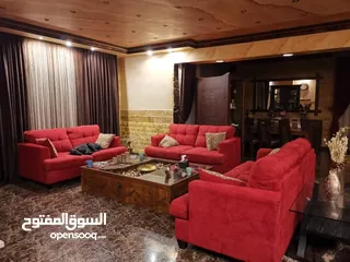  14 من المالك مباشره - الفحيص - روف اربع غرف ماستر مع طله بانوراميه