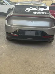  14 Ev6 فحص كامل بحاله الشركه لاينقصها شي كوشوك وكاله شاحن اصلي عداد 36 ألف بحاله الوكاله بطاريه كبيره 7