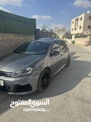  3 قولف  1600 بنزين اتومات مطقمه آر