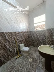  3 Ghubrah North room bathroom including bill بالغبره الشماليه غرفه وحمام ومطبخ مشترك قريب المنتزه