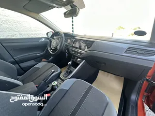  4 . Polo. Volkswagen