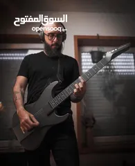  1 Aeroband smart guitar redefines music with technological innovation