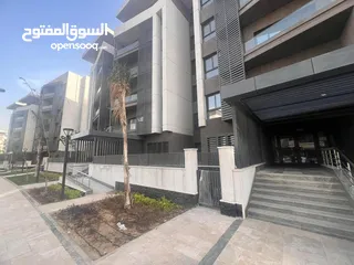  5 من المالك شقه للبيع بمدينة نور استلام سنه ونص