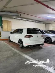  11 مامون غريب