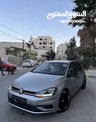  1 جولف mk 7.5 مميزة بفحصها