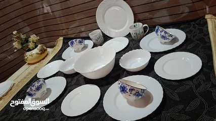  2 اطقم سفرة  ماركات عالمية فخمة وراقيه وكلهم #ماركات #بورسلان مختومة