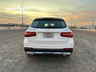  5 مرسيدس GLC 250 في قمة النظافة