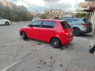  7 سكودا فابيا بنزين برايفت جير عادي