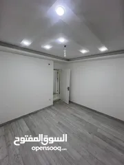  5 شقة طابق ارضي للبيع