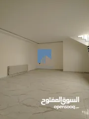  2 شقة أرضية فاخرة للبيع في الجندويل 300م مع ترسات 150م تشطيب سوبر ديلوكس لم تسكن