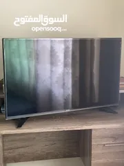  2 Sharp tv 43 inches