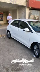  4 kia Rio 2020