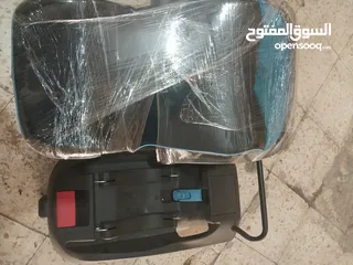  1 عرباية اطفال مع كوت ماركة even flo بحالة ممتازة للبيع