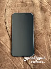  2 iPhone 12 Blue  نظيف من غير خدوش  غير مفتوح مع الكرتونة الاصلية