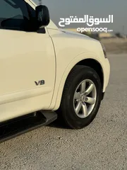  7 2015 Nissan Armada SE V8