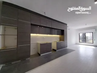  2 شقة للايجار في الويبده  ( Property 35018 ) سنوي فقط