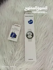  1 ساعة galaxy watch 4 جديد لون  مميز silver حجم 40m جديد مسكر كفالة  BMS سامسنج الاردن بسعر حرق حرق من