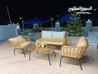  4 قعدة خارجية كراسي + طاولة+ الفرشات   التوصيل للداخل