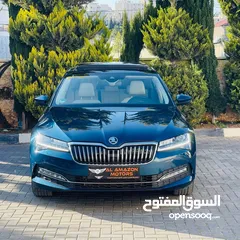  5 SKODA - SUPERB