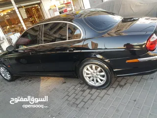  4 جاكور موديل 2003 ماتور 2500 فل الفل للبيع  كاش قابل للبدل للبدل للبدل