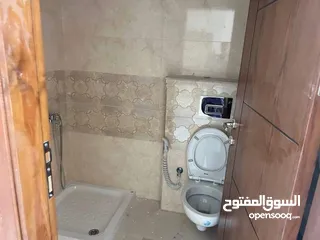  3 شقه فارغة لم تسكن من قبل في المصيون  فرب بن ازحيمان