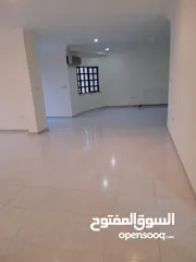  18 شقة روف مجدد بالكامل في عبدون للايجار