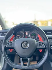  28 Skoda Octavia 2016 اوتمات  فل مسكر عدا الفتحة  سيارة بحالة الوكالة  يد اولى  سعر مميز كاااش او بدل