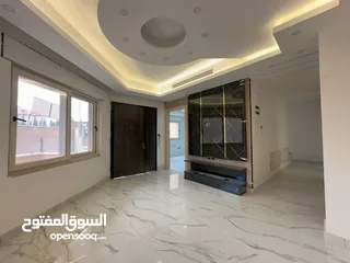  2 شقة فاخرة للبيع في عمان - دابوق -