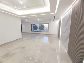  14 شقة جديدة للبيع اربع غرف نوم مع حديقة في دير غبار