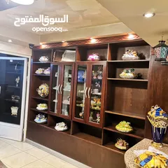  7 محمص بمنطقة الجاردنز يعمل بشكل جيد للبيع المستعجل، وبجانب سوبر ماركت و دراي كلين
