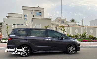  2 Honda odyssey I-vtec full option   موديل 2016 خليجي GCC  (( بدون صبغ / صبغ الوكاله ))