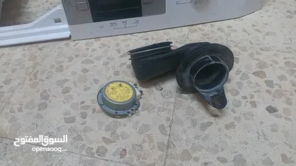  7 قطع غسالة نوعية بيكو 8 كيلو ... جدلة غساله كامله ولوحة الكترونيه ومضخه وبرابيش .... وماتور غساله ...