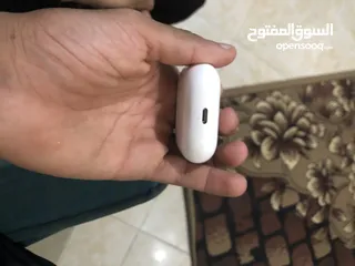  11 ‏IPhone xs+ AirPods وارد إمارات