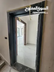  2 شقة فارغة للبيع في منطقة الدوار الرابع ( عدد 2 ) - ref : 14598