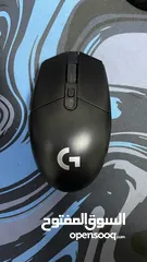  2 Logitech G304 copy mouse
