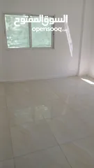  5 شقة دوبلكس طابق أرضي للبيع – جبل الحسين  الموقع: جبل الحسين، عمان