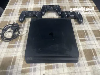  3 بلايستيشن 4 سلم مسكررررررر مع 3 ايادي اصليات