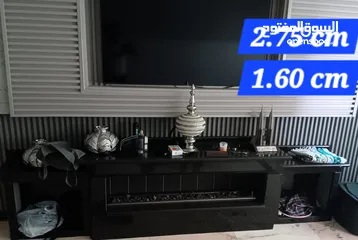 1 فايربليس رخام اسود ثقيل بحاله ممتازه جدا للبيع وممكن اضافة 100 دبنار عالسعر المطلوب للتوصيل والتركيب