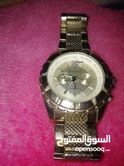  7 9 ساعات رجالي مختلفات بسعر حرق
