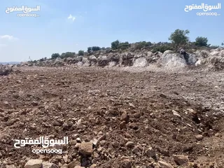  3 أرض بناء للبيع في فرخة - اطلالة جميلة جدا